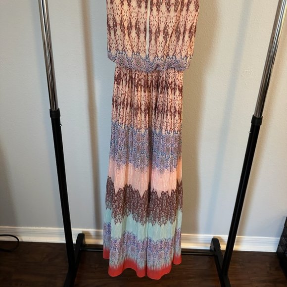 Small Asian Dress - Multicolored - beautiful - Picture 2 of 2